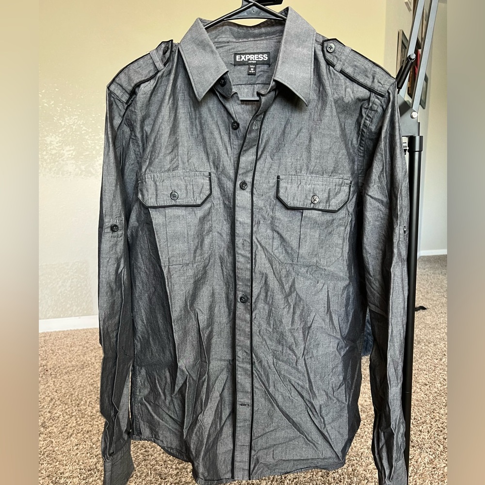 Men’s medium long sleeve dress shirt.